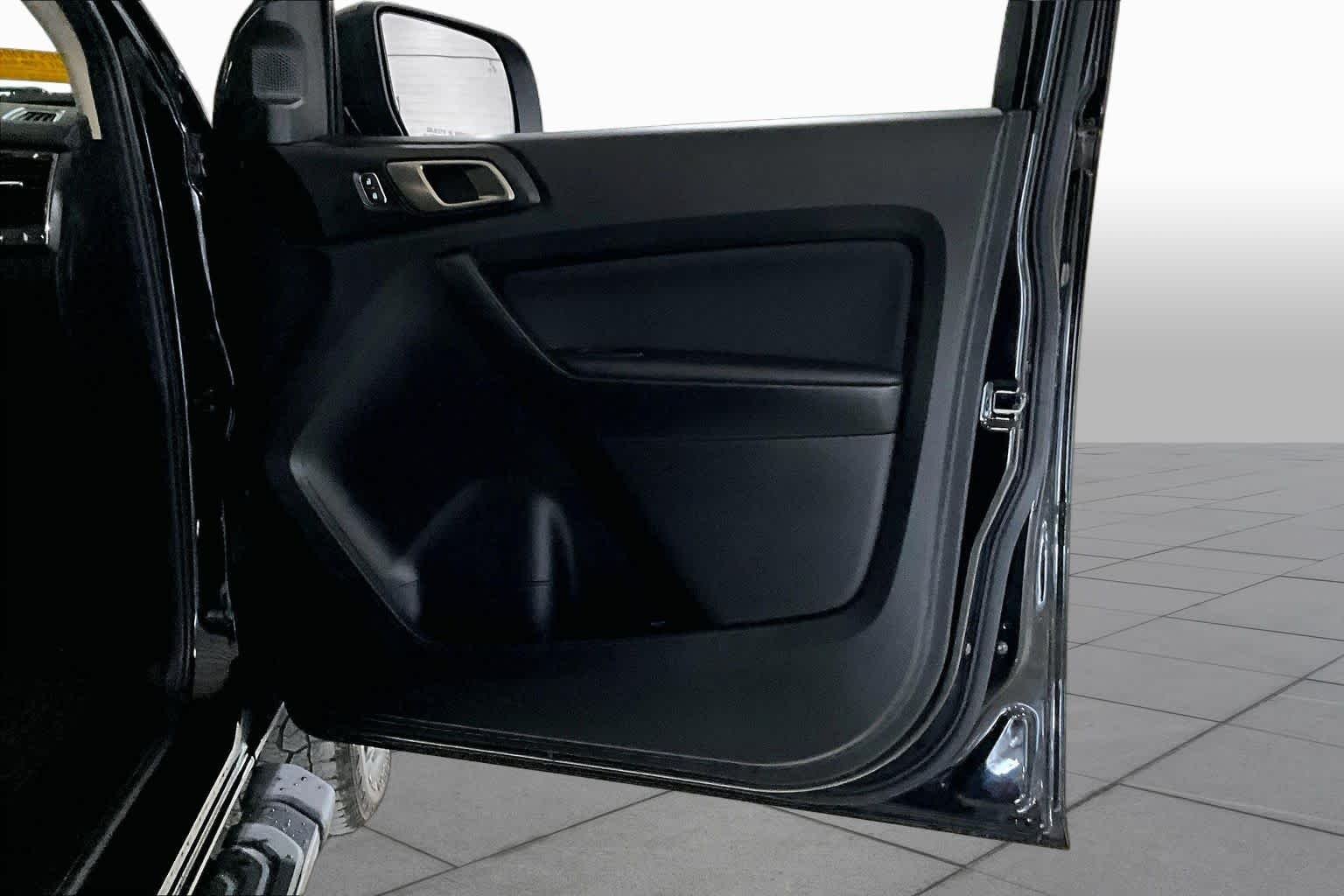 Used 2023 Shadow Black Ford XLT image 22