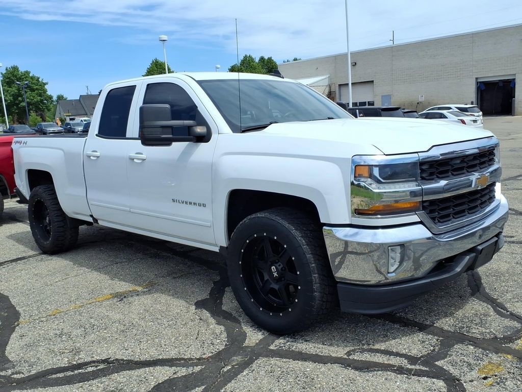 2016 Chevrolet Silverado 1500 LT 4X4 Double Cab Std Box's photo