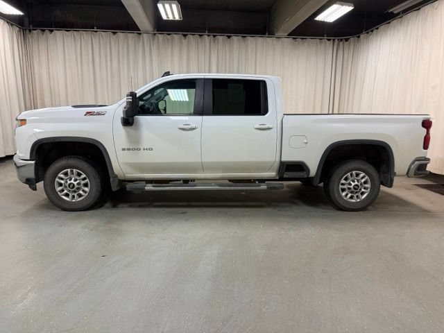 Used 2020 SUMMIT WHITE Chevrolet LT image 12