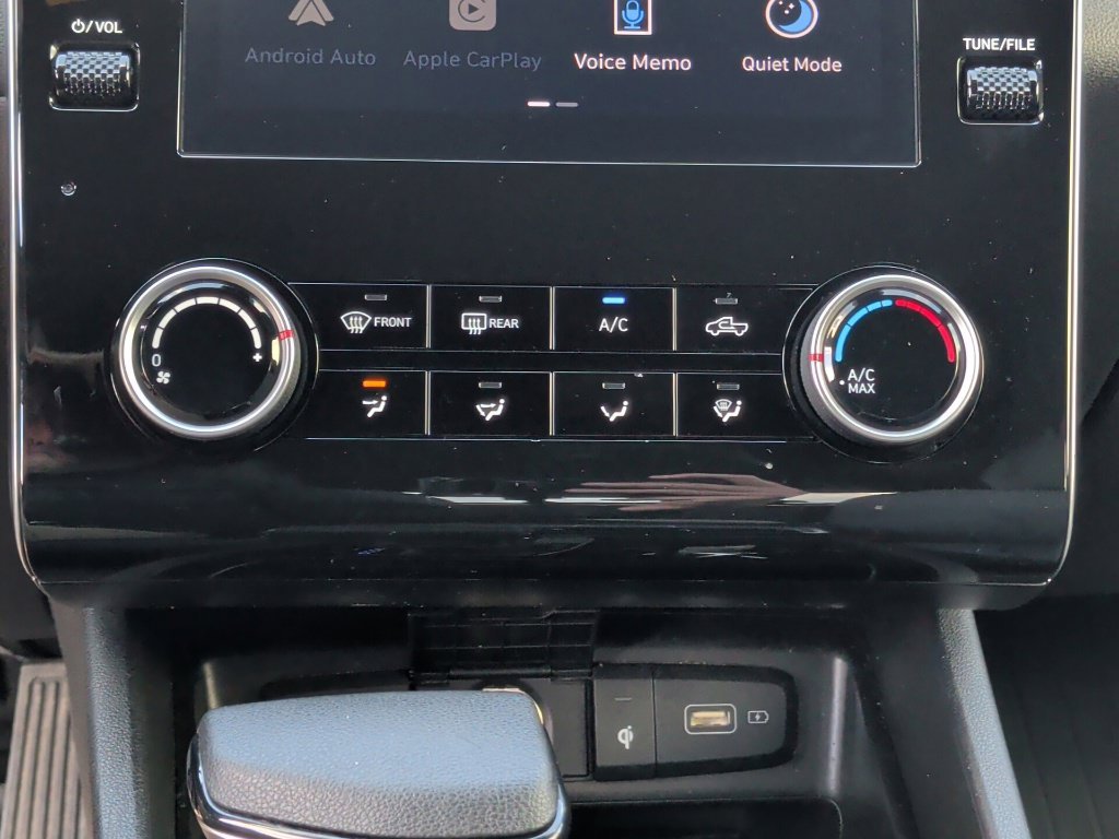 Used 2023 Blue Stone Hyundai SEL image 26