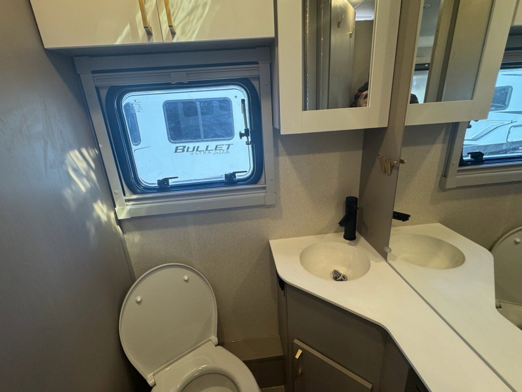 New 2027 Beige Winnebago 24R image 7