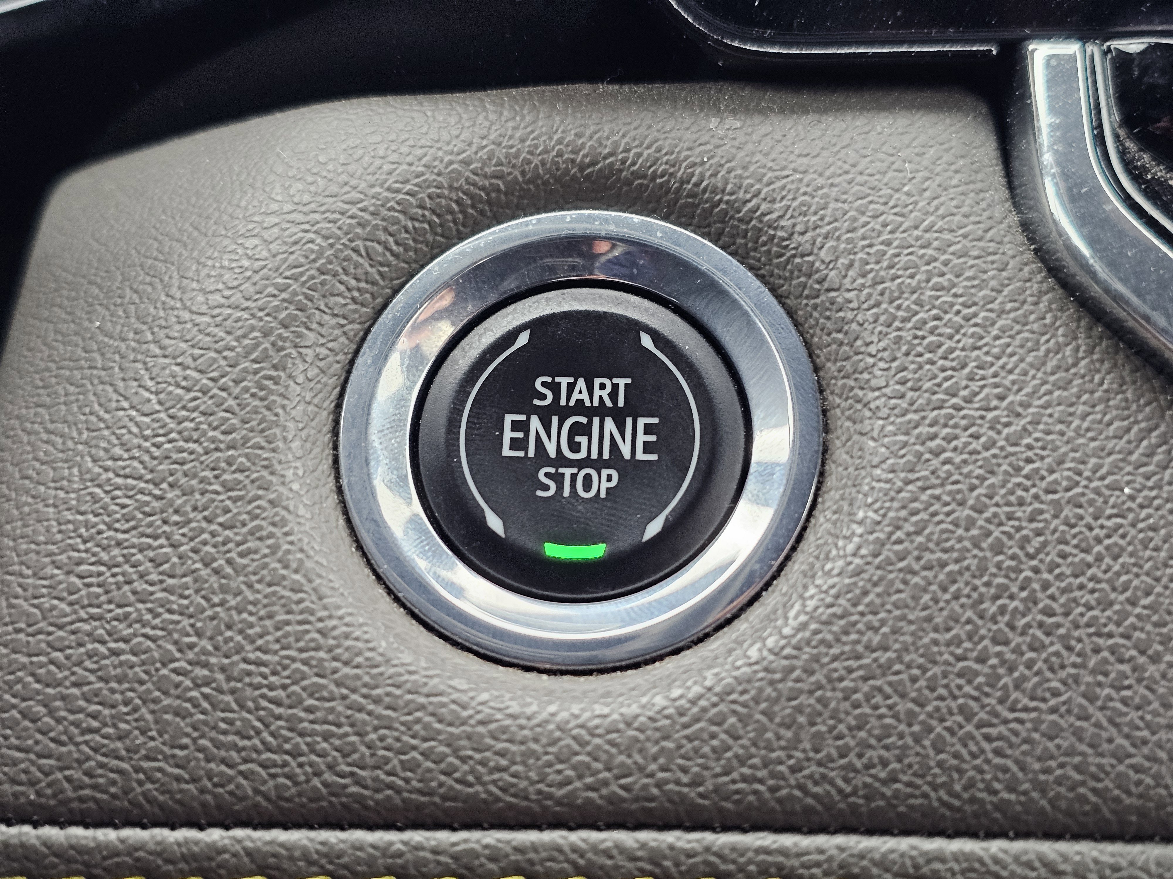 2023 Chevrolet Colorado ZR2 - Photo 22