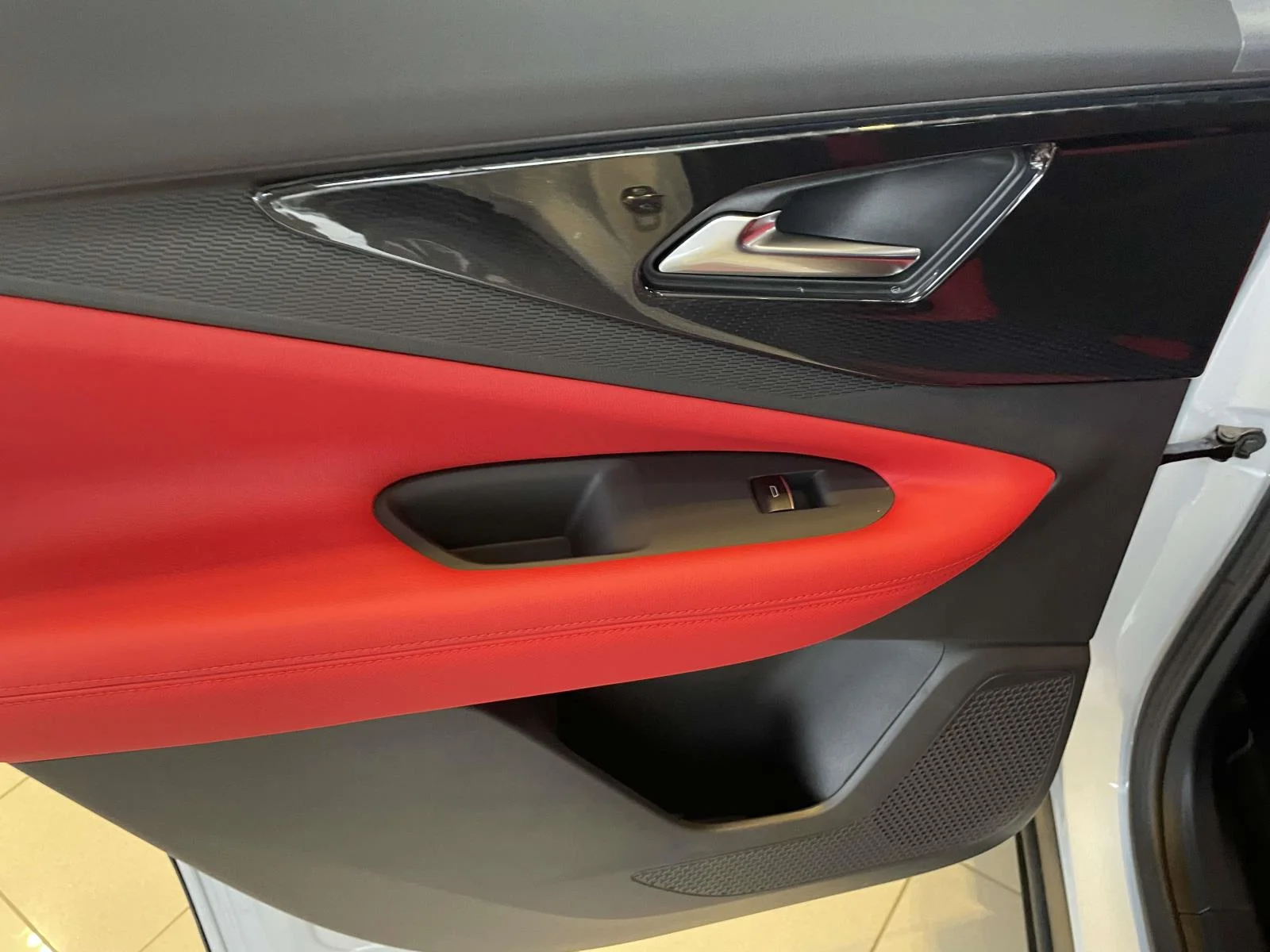 2026 Chevrolet Blazer EV RS - Photo 14