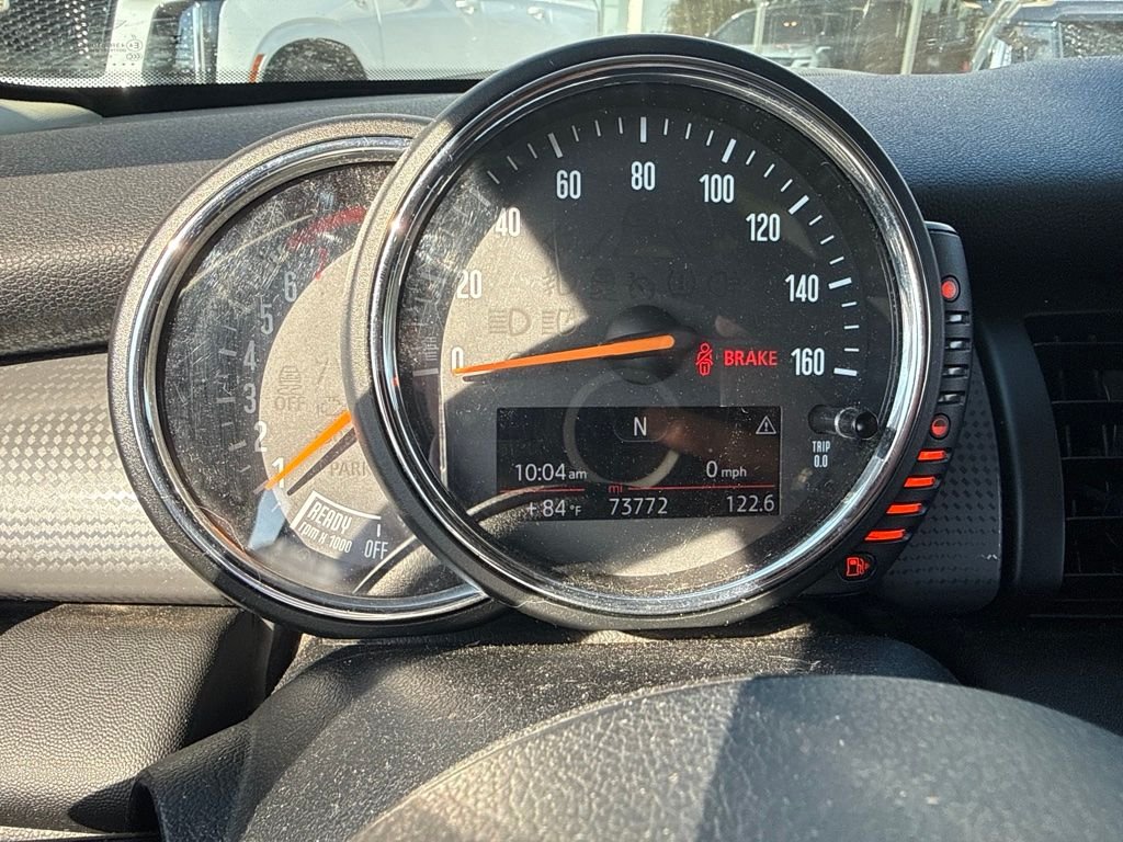Used 2017 Green MINI  image 10
