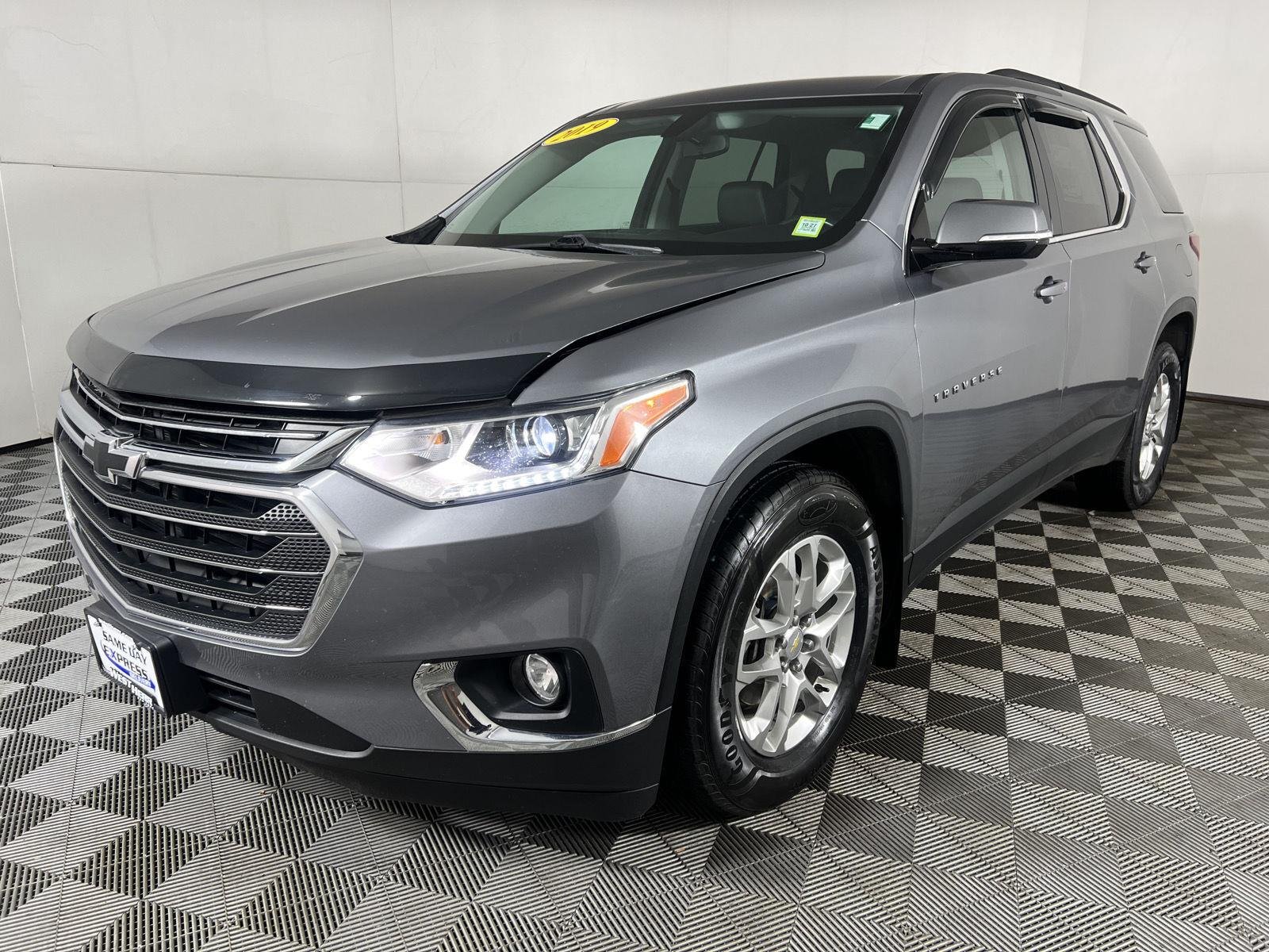Used 2019 Satin Steel Metallic Chevrolet LT Leather image 27