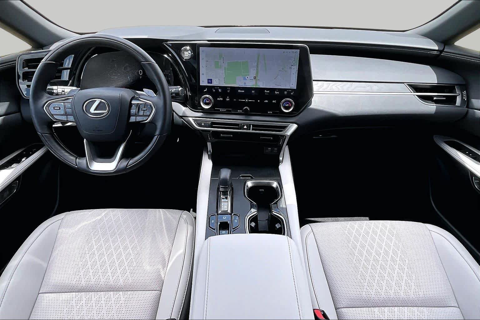 Used 2025 Nori Green Pearl Lexus Premium Plus image 16