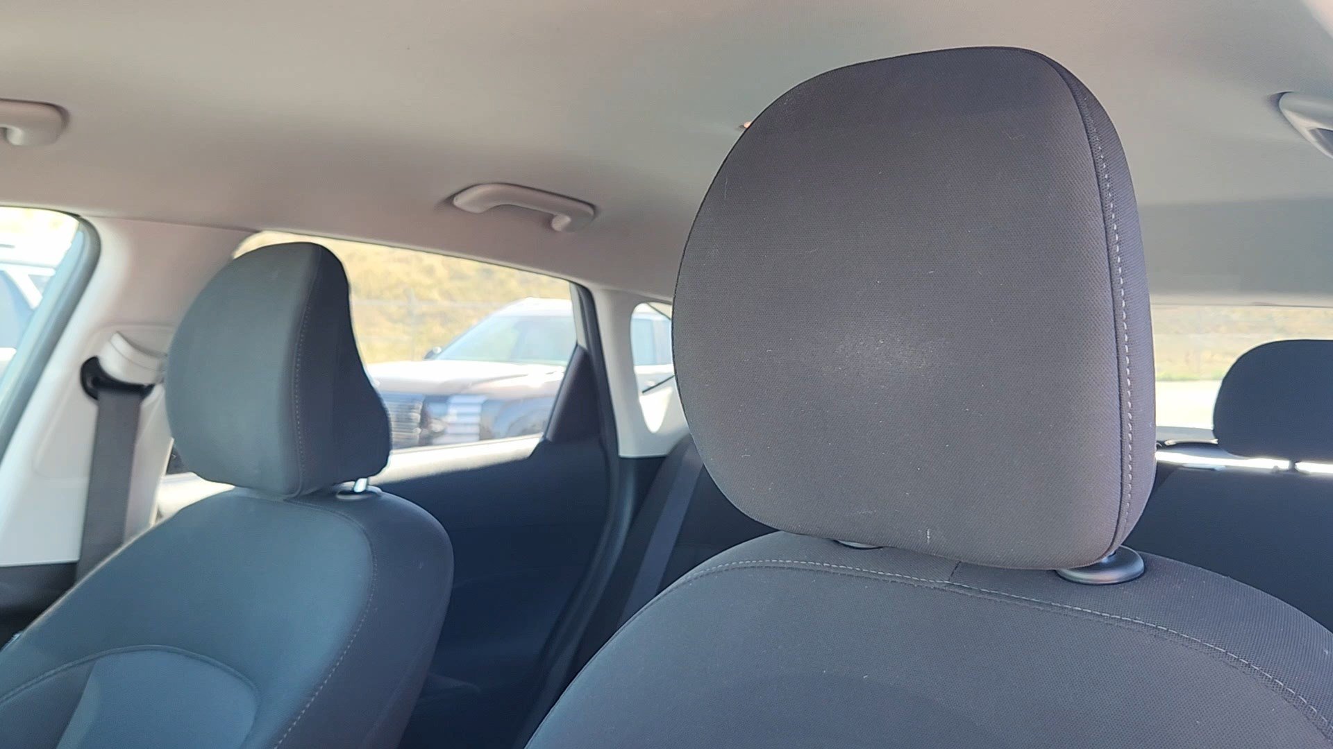 2025 Hyundai Kona SEL - Photo 9