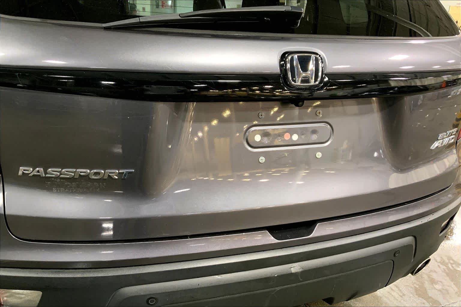 Used 2021 Modern Steel Metallic Honda Elite image 31