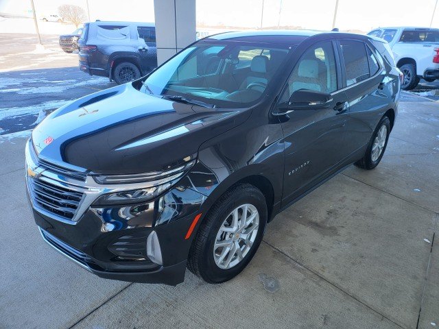 Used 2024 Mosaic Black Metallic Chevrolet LT image 15