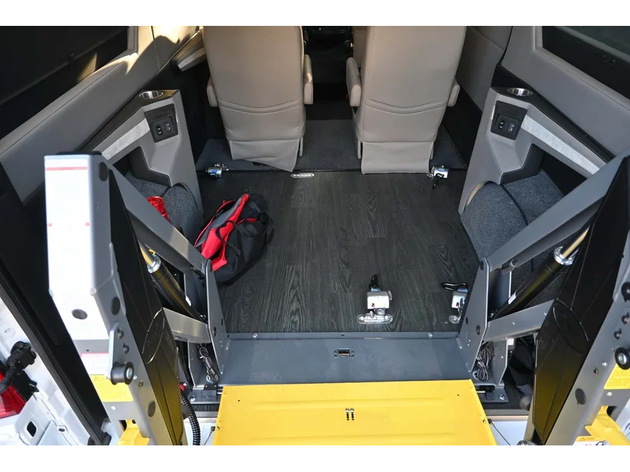 New 2025 WHITE Ram SLT Mobility Handicap Van image 19