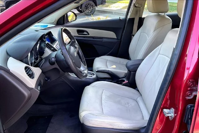 Used 2011 Crystal Red Metallic Tintcoat Chevrolet 2LT image 24