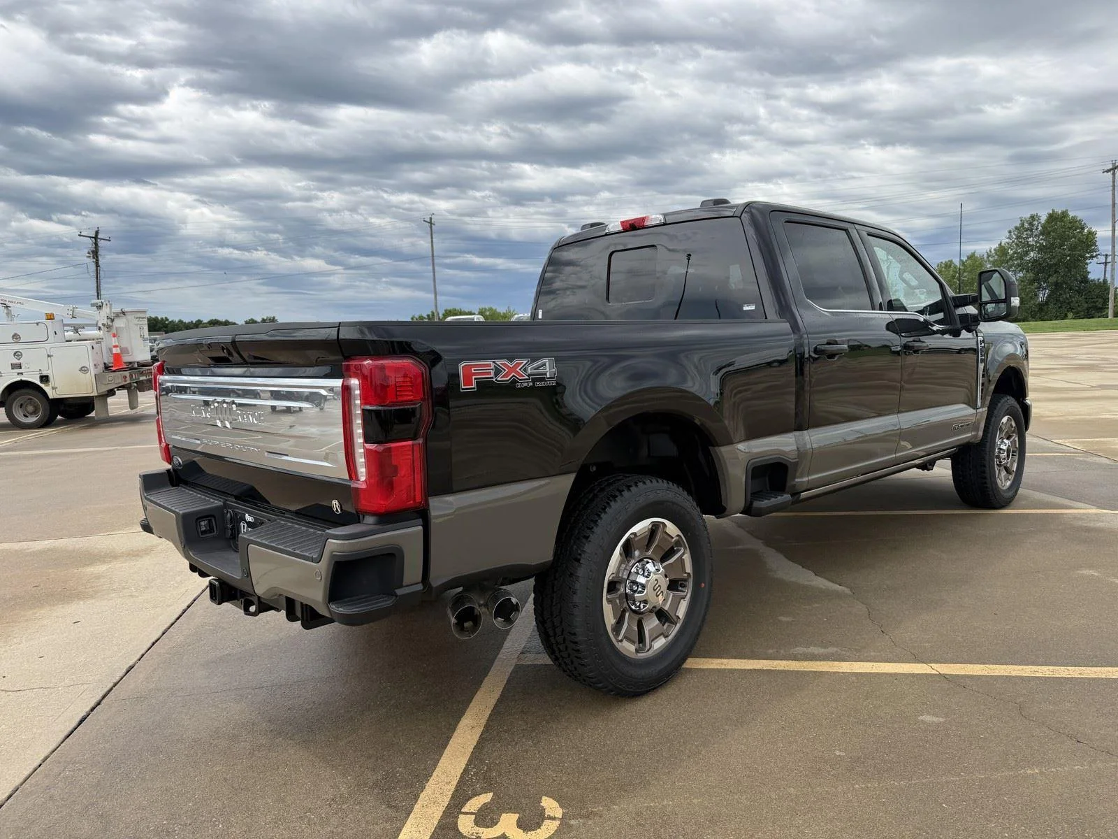 New 2026 Agate Black Metallic Ford F-250® King Ranch® image 9
