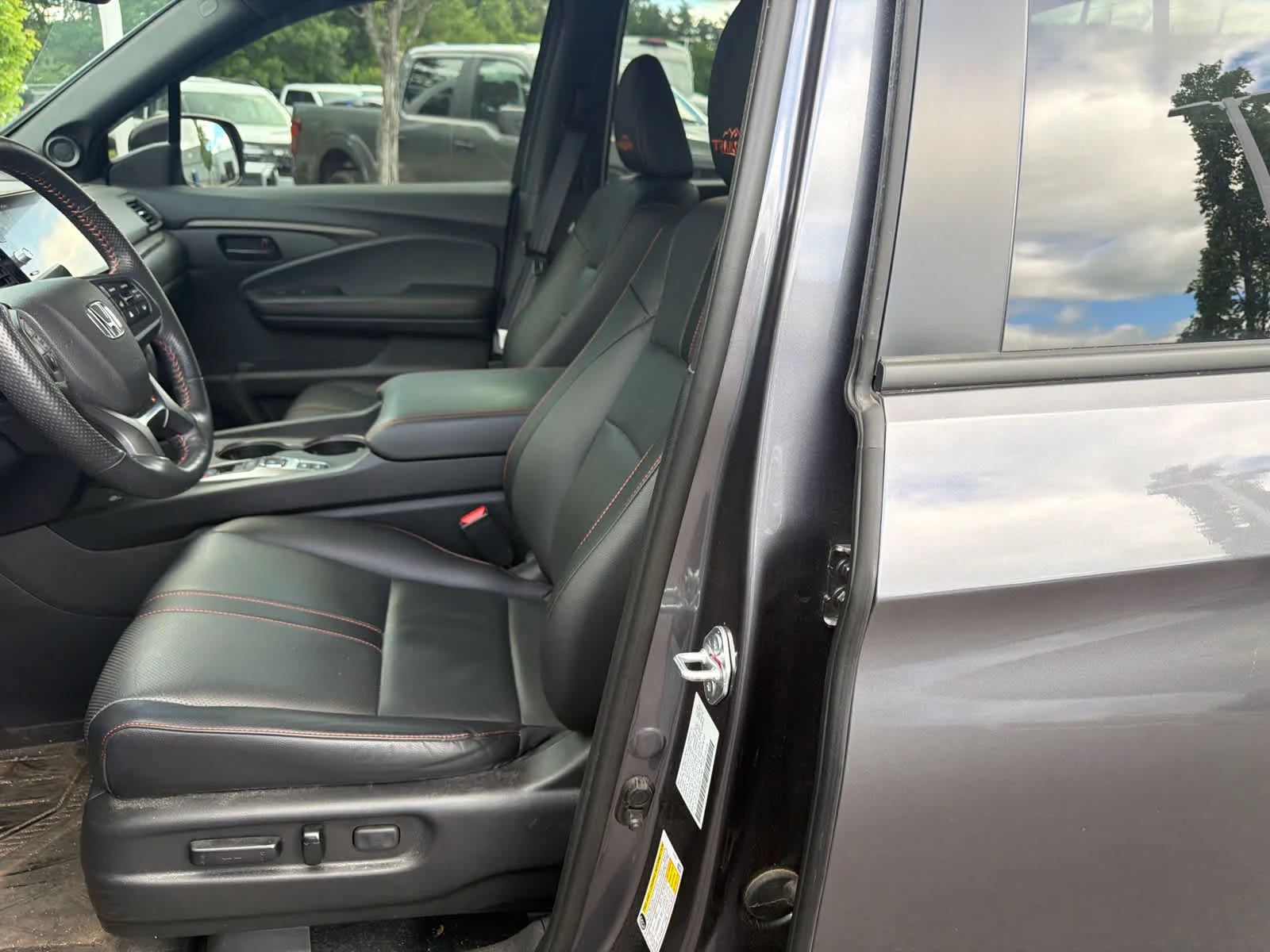 Used 2025 Modern Steel Metallic Honda TrailSport image 12
