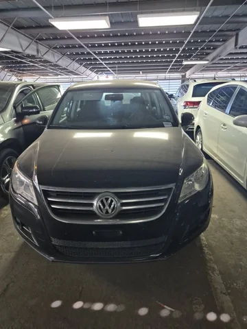 2011 Volkswagen Tiguan S