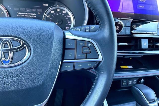 Certified Used 2024 WIND CHILL PEARL Toyota  image 24