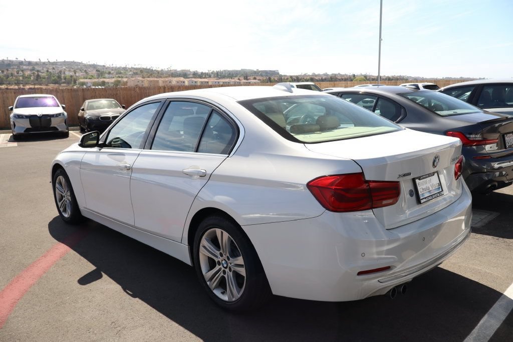 Used 2016 White BMW 328i xDrive image 4