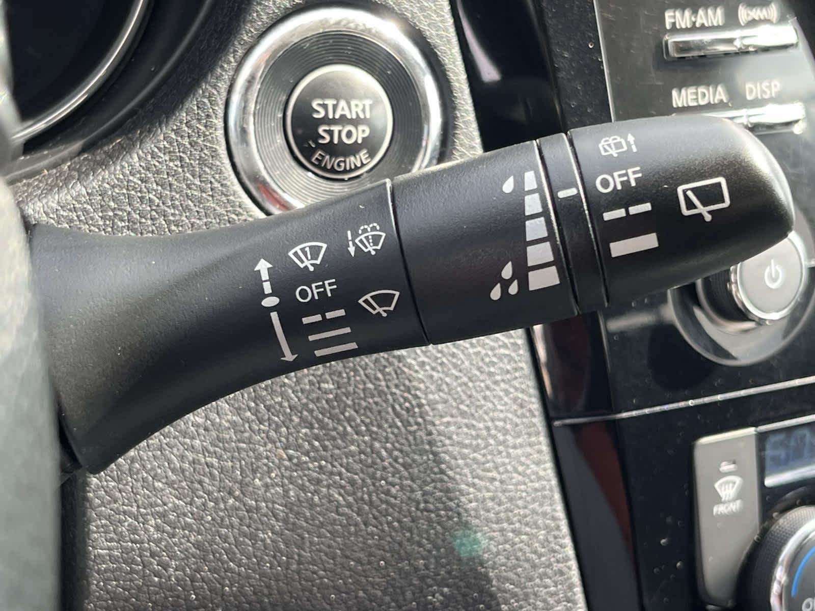 Used 2018  Volkswagen 3.6L V6 SE image 33