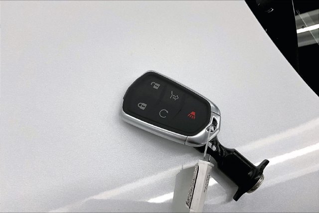 Used 2025 Crystal White Tricoat Cadillac Sport image 11