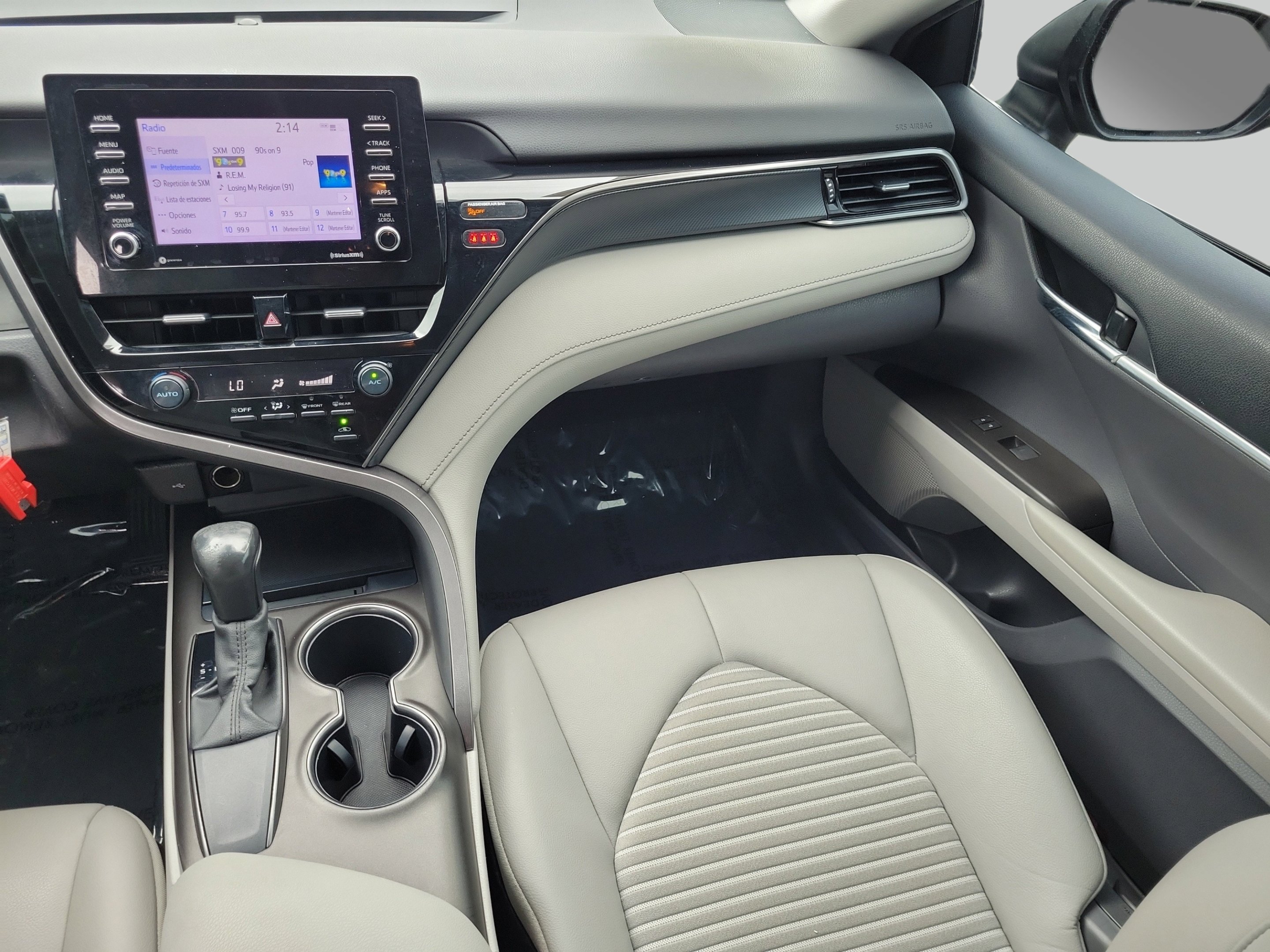 Used 2021 Aqua Toyota SE image 14