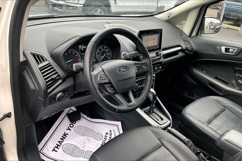 Used 2018 Diamond White Ford Titanium image 13