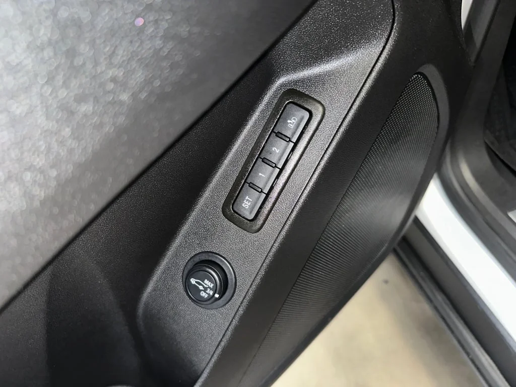 2023 Chevrolet Equinox Premier - Photo 10