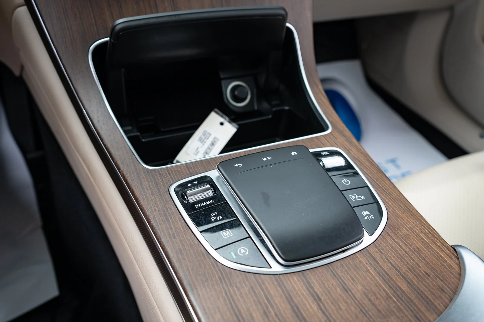 Used 2021  Mercedes-Benz GLC 300 image 27