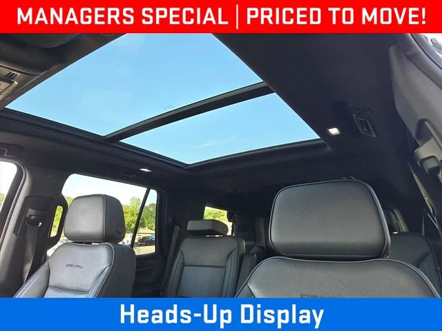 Used 2023 White GMC Denali image 20