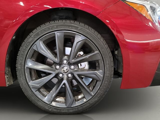 Used 2024 Pearl Toyota SE image 31