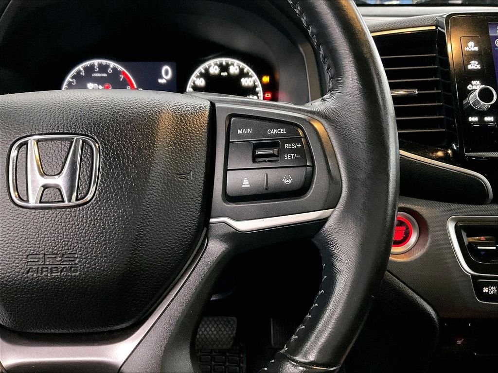 Used 2024 White Honda RTL image 24