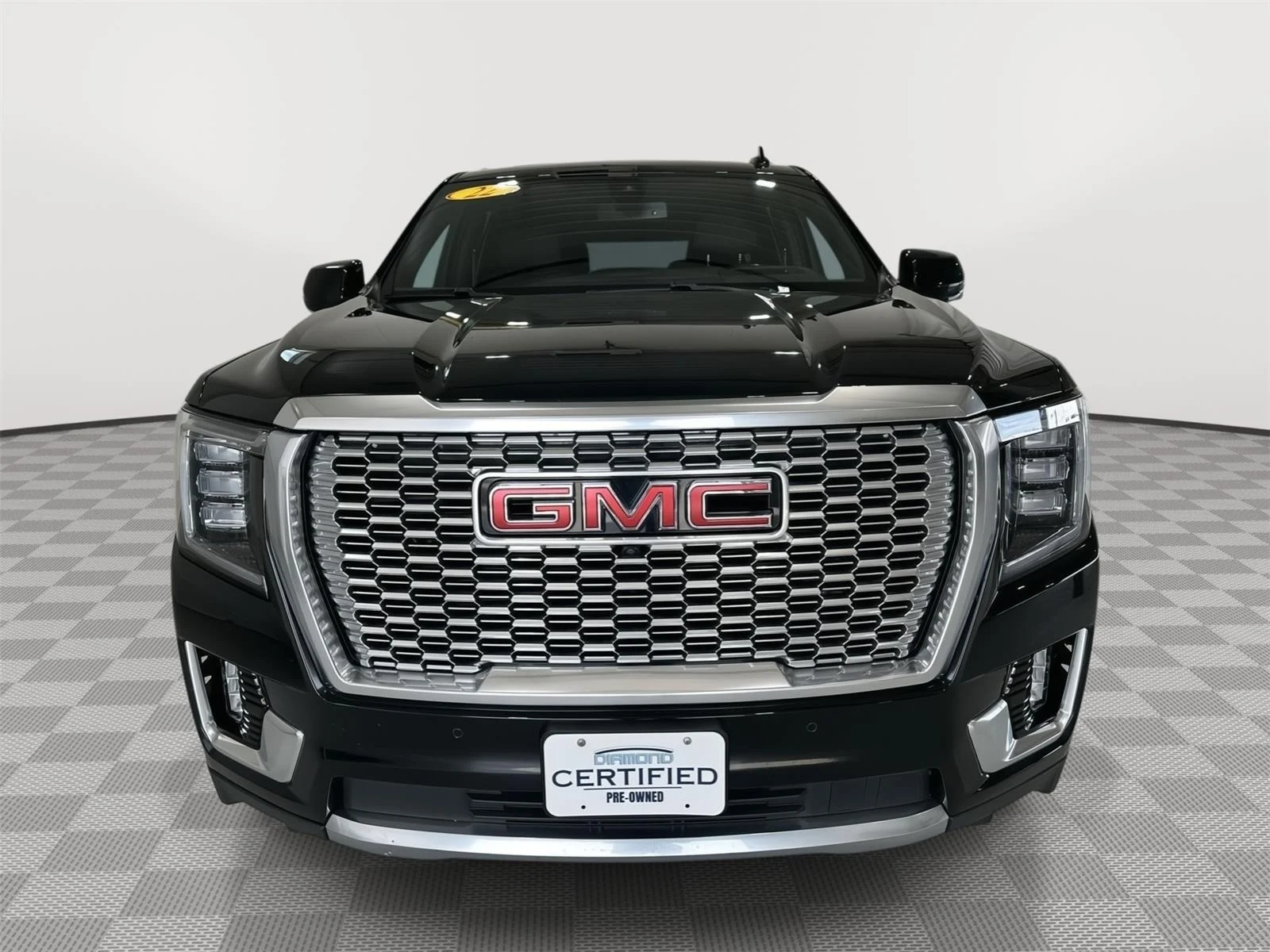 Used 2022 Onyx Black GMC Denali image 8