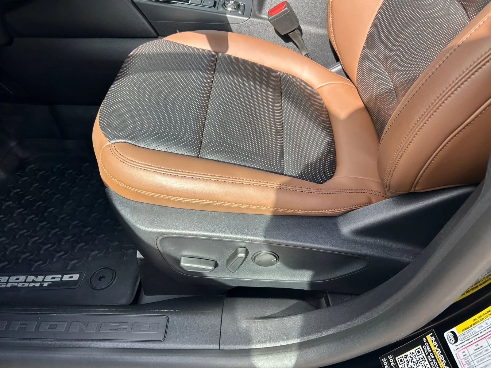 Used 2024 GRAY Ford BADLANDS image 14
