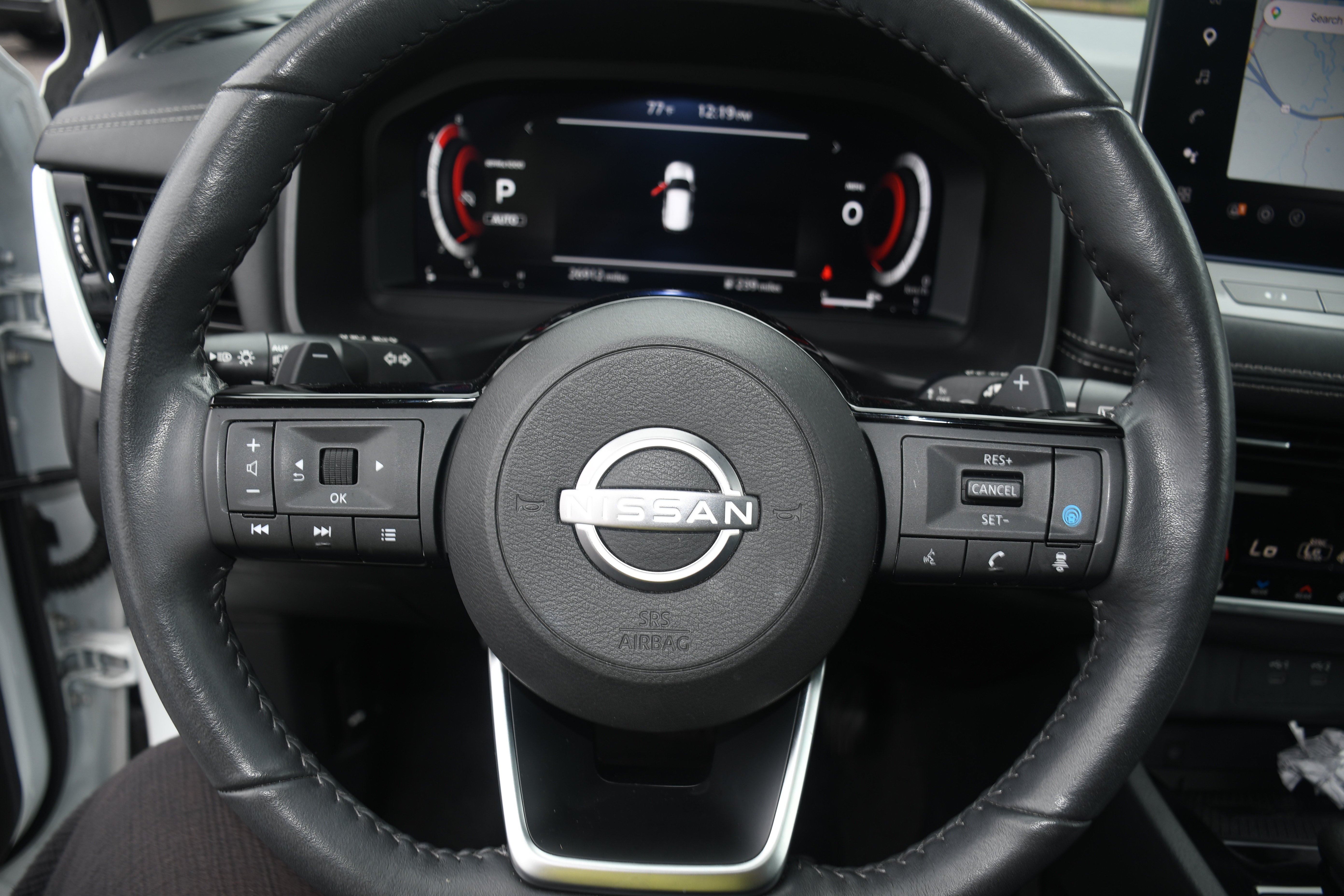 Used 2024 White Nissan SL image 13