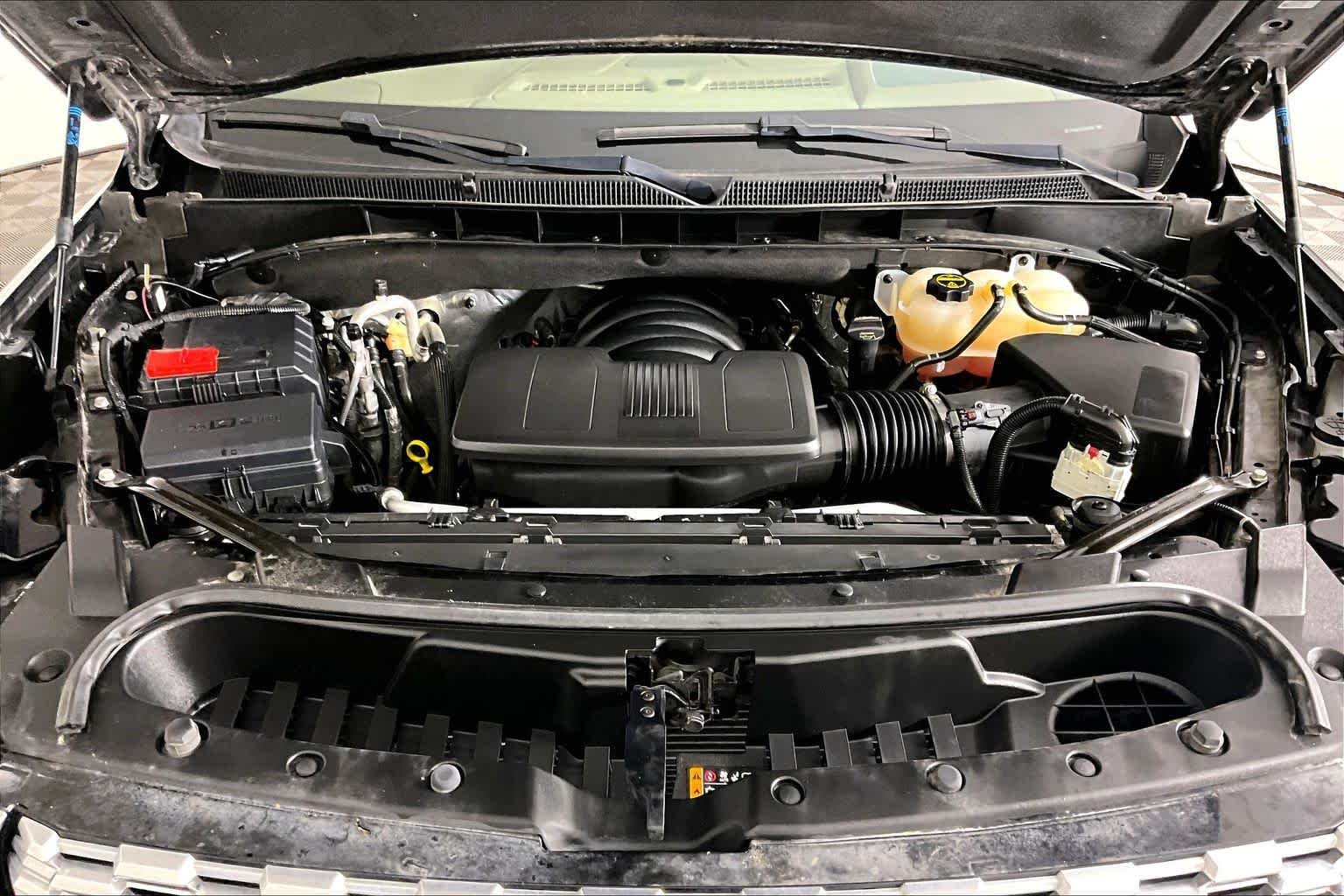 Used 2024 Onyx Black GMC Denali image 31