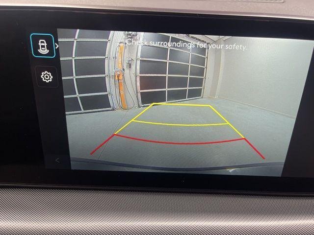 New 2026 Gray Hyundai SE image 13