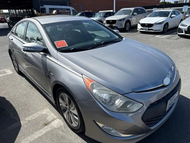 2013 Hyundai Sonata Limited's photo
