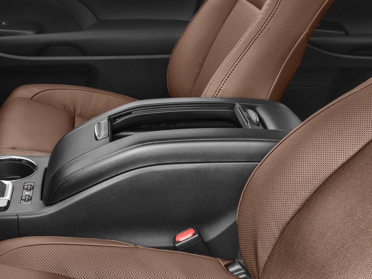 Used 2018 Blizzard Pearl Toyota Limited Platinum image 9