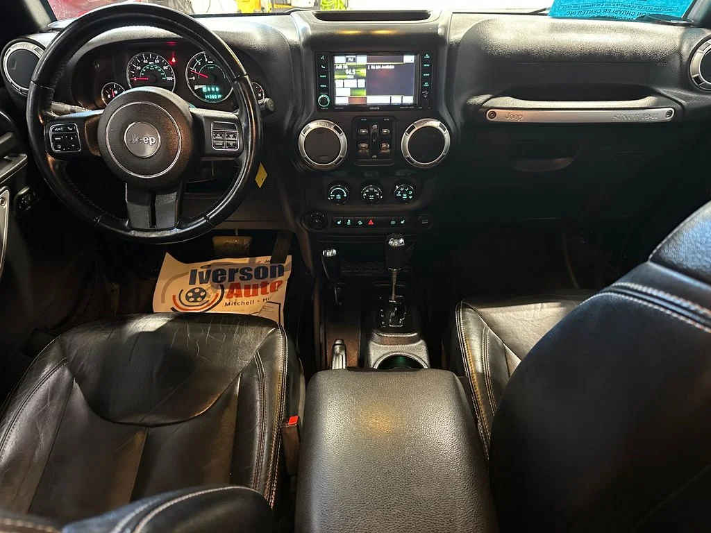 Used 2016 Black Jeep Unlimited Sahara image 25