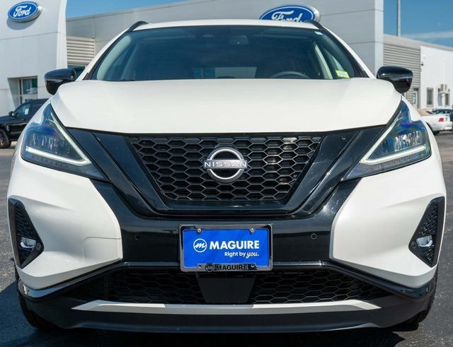 Used 2024 Pearl White Nissan SV image 3
