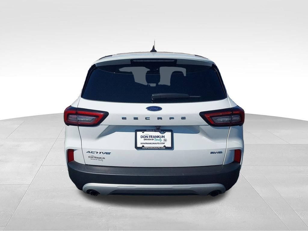 Used 2025 White Ford Active image 4