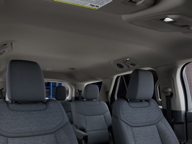 New 2027 Avalanche Gray Ford Active image 22