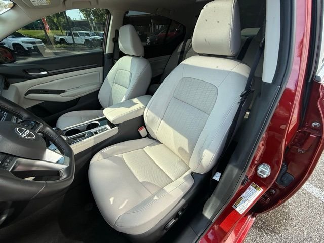 Used 2024 Red Nissan 2.5 SV image 20