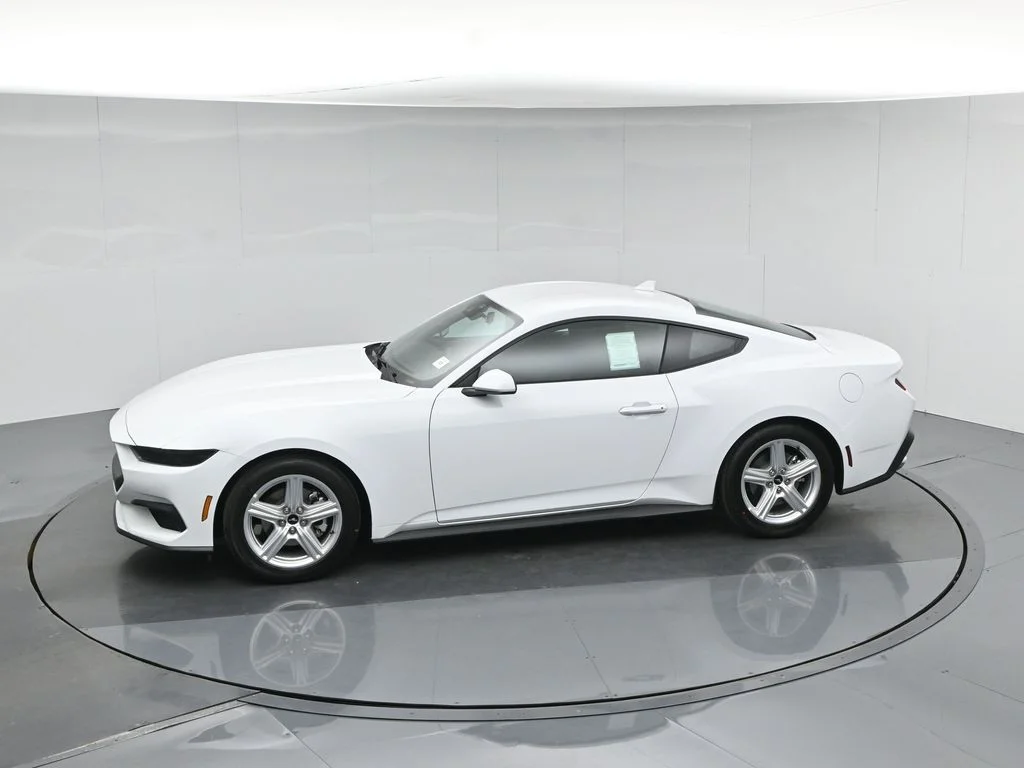 New 2026 Oxford White Ford EcoBoost image 40