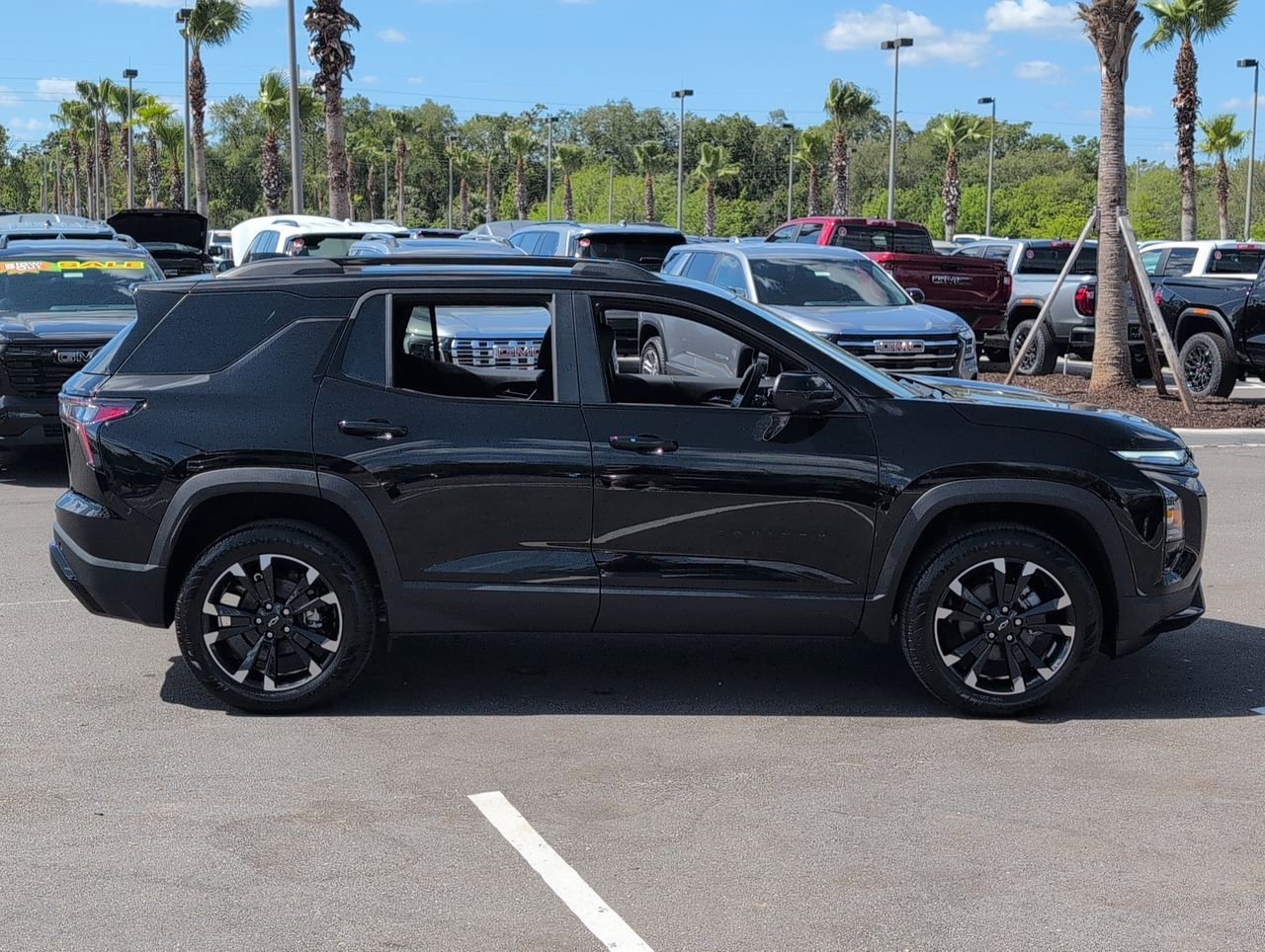 New 2026 Mosaic Black Metallic Chevrolet RS image 9
