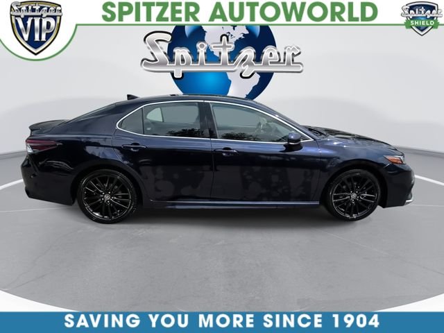Used 2022  Toyota XSE image 10