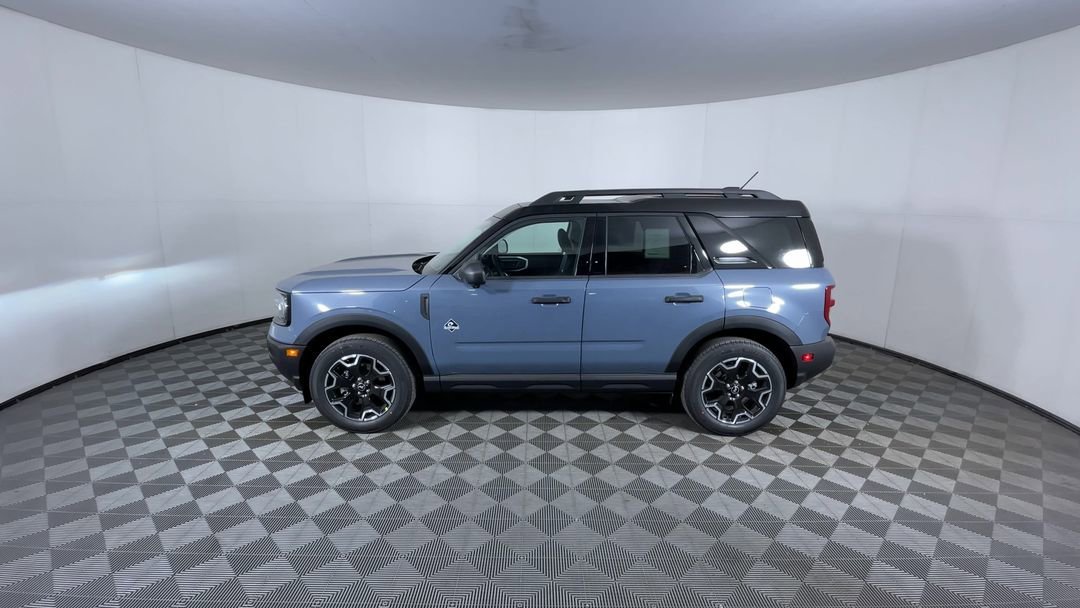 New 2026 Azure Gray Metallic Tri-Coat Ford Outer Banks image 5
