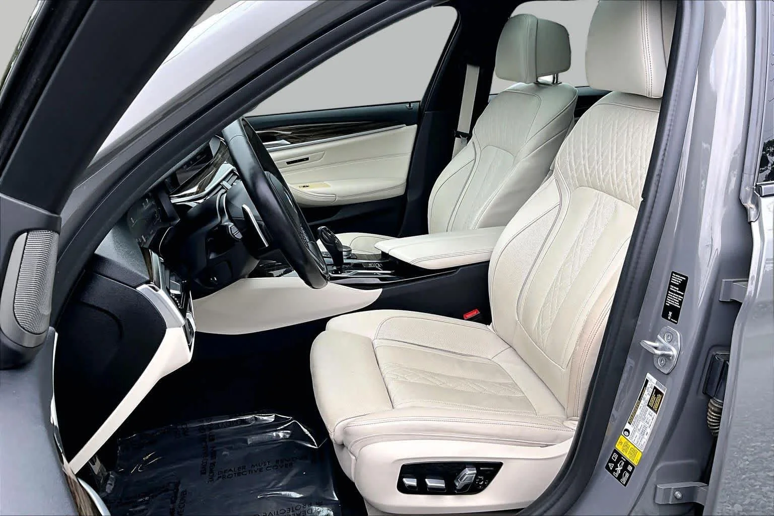 Used 2021 Bernina Grey Amber Effect Metallic BMW 540i xDrive image 8