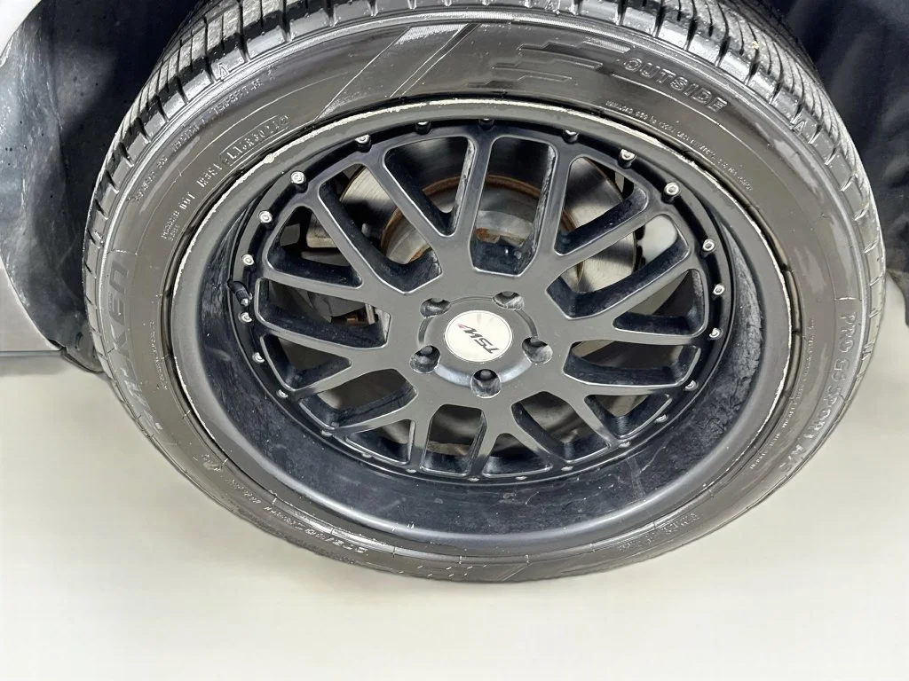 Used 2016 Billet Clearcoat Dodge SXT image 34
