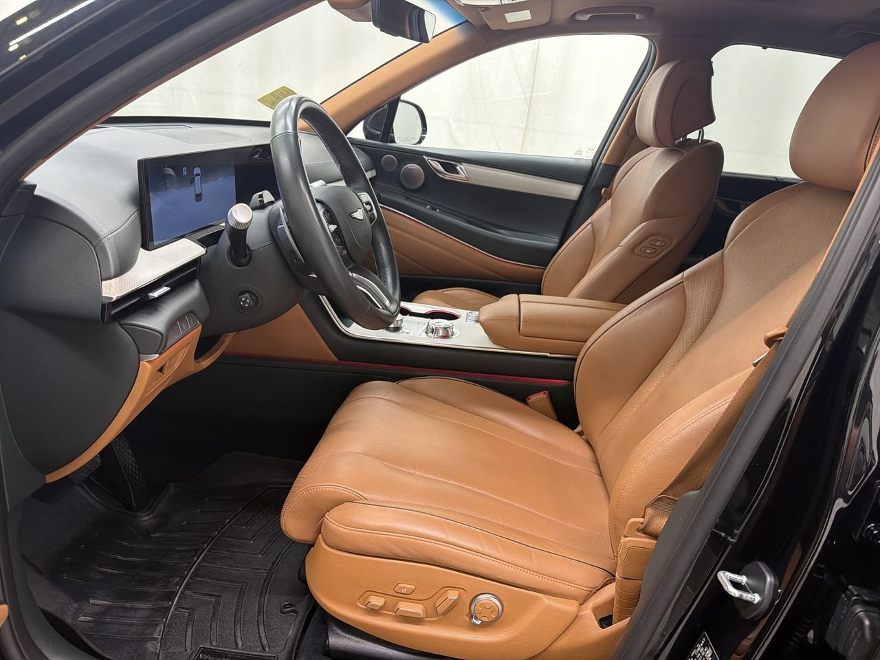 2025 GENESIS GV80 Advanced - Photo 14
