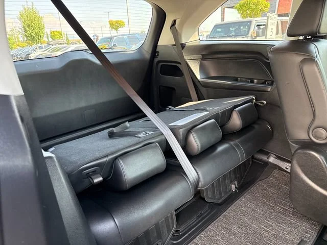 2025 Honda Odyssey EX-L - Photo 12