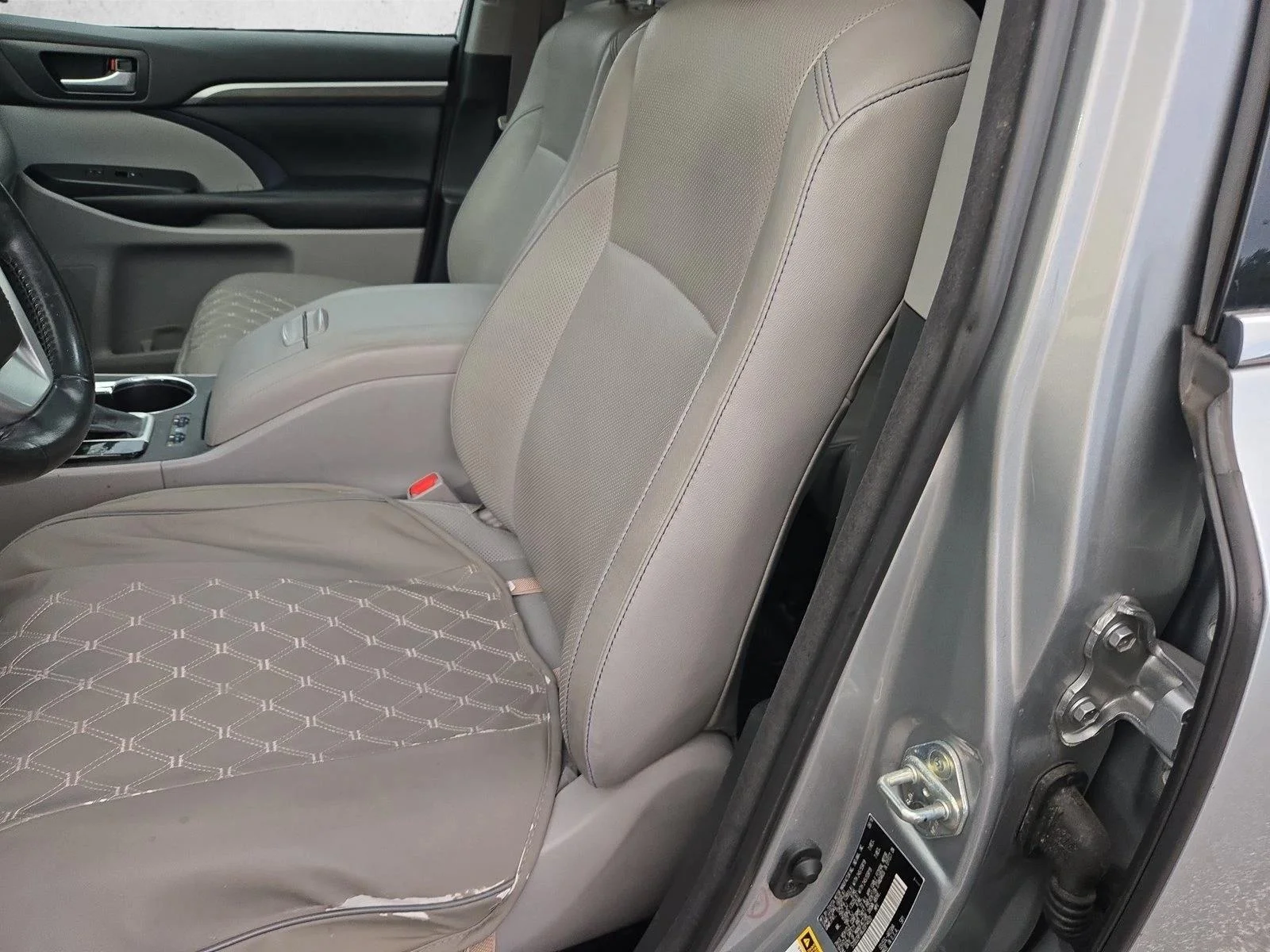 Used 2018 Celestial Silver Metallic Toyota Limited image 14